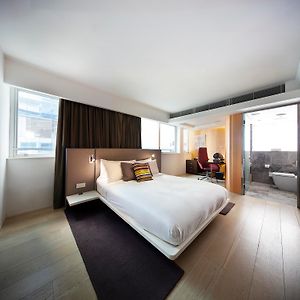 Gold Zimmer mit Kingsize-Bett